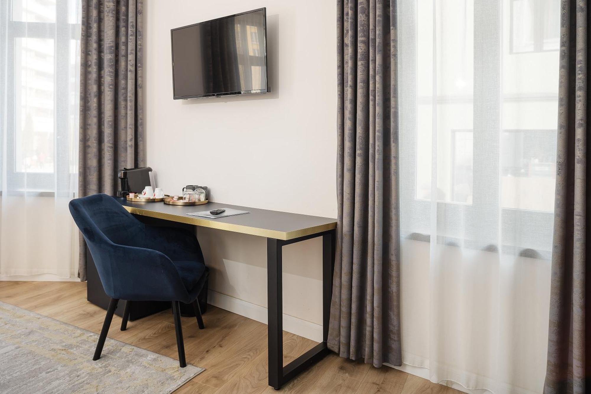 Hotel Atria Брашов Екстер'єр фото