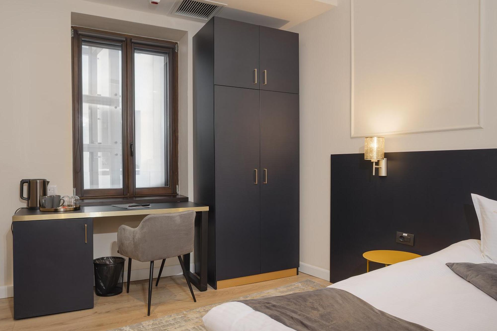 Hotel Atria Брашов Екстер'єр фото