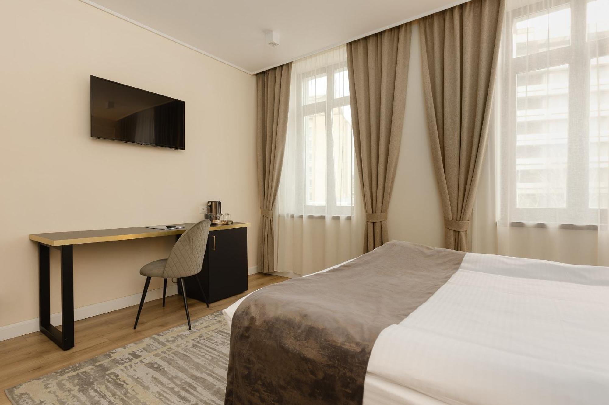 Hotel Atria Брашов Екстер'єр фото