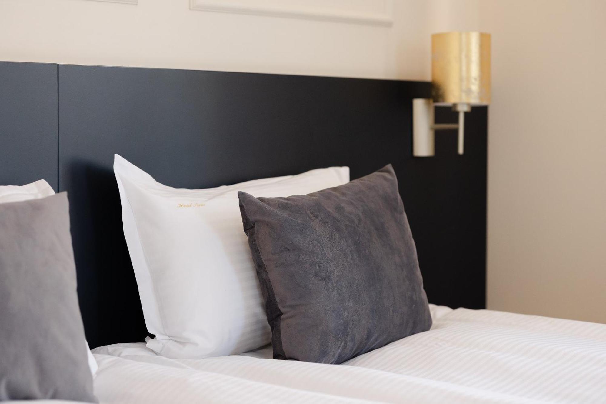 Hotel Atria Брашов Екстер'єр фото